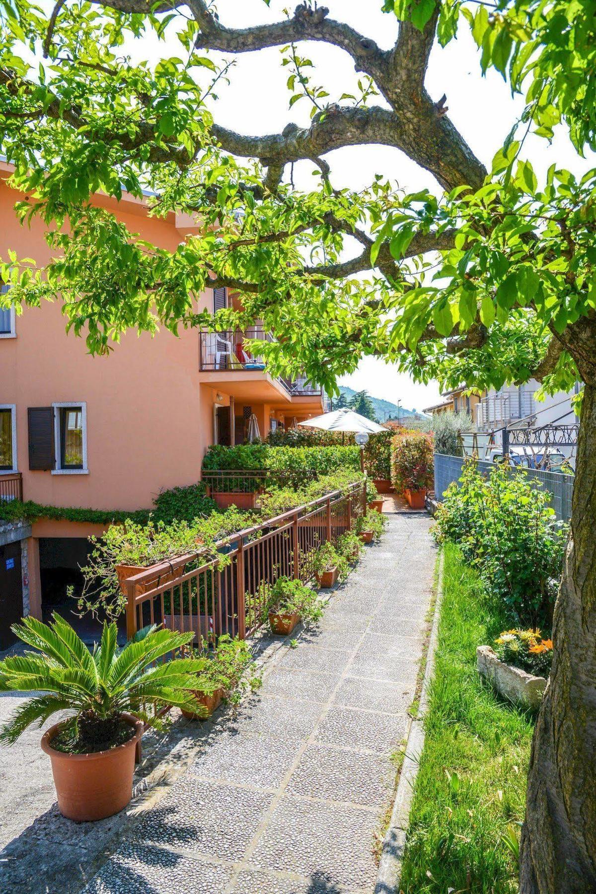 Garni Onda Hotel Torri Del Benaco Luaran gambar