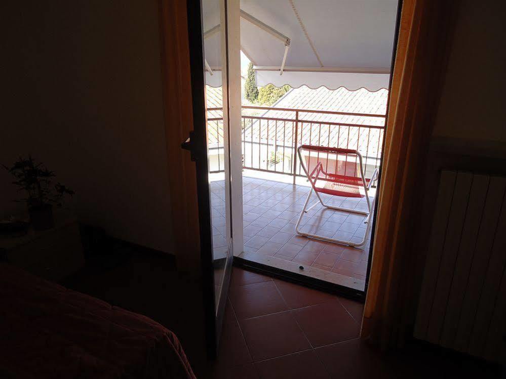 Garni Onda Hotel Torri Del Benaco Luaran gambar
