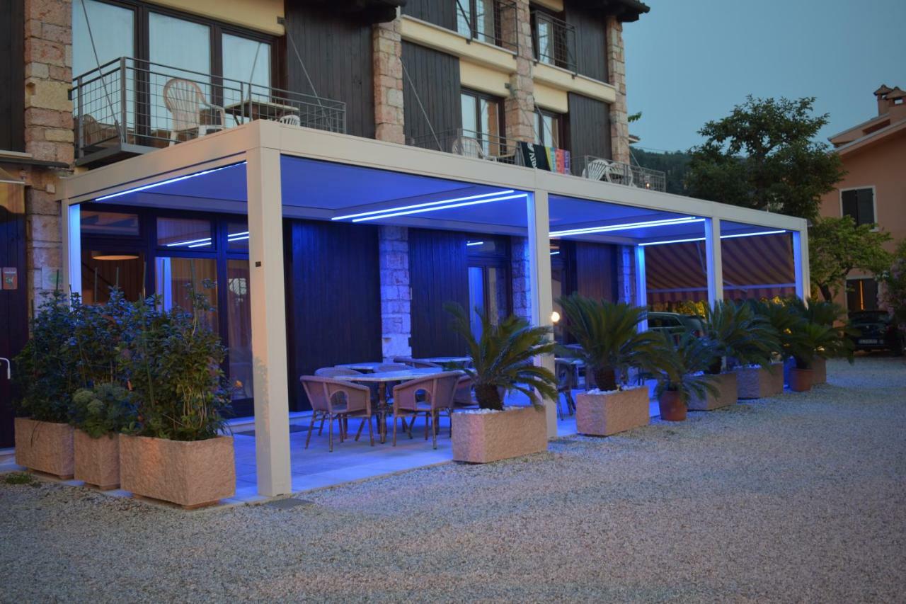 Garni Onda Hotel Torri Del Benaco Luaran gambar